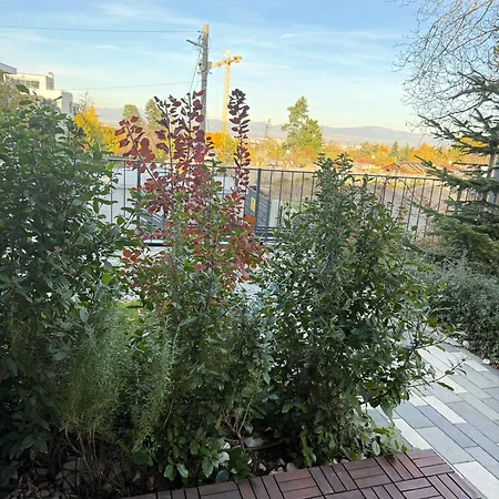 3-bedroom Mountain Family With Free Parking Lejlighed *